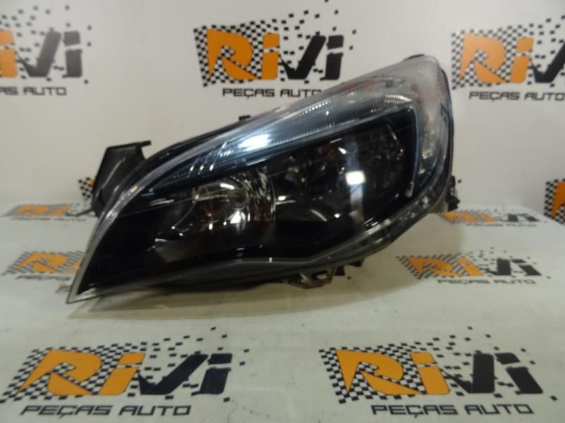 Ótica / farol esquerda OPEL Astra J