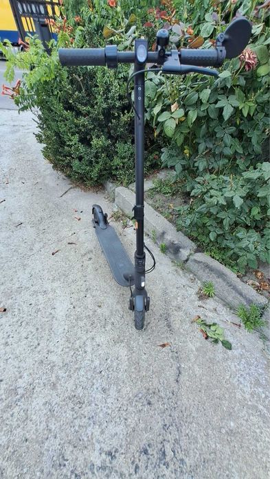 Продаю електросамокат