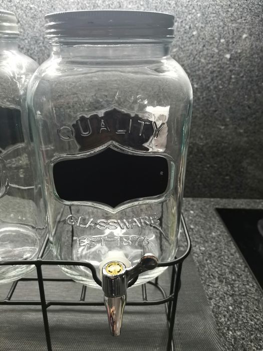 Dispensador de bebidas duplo