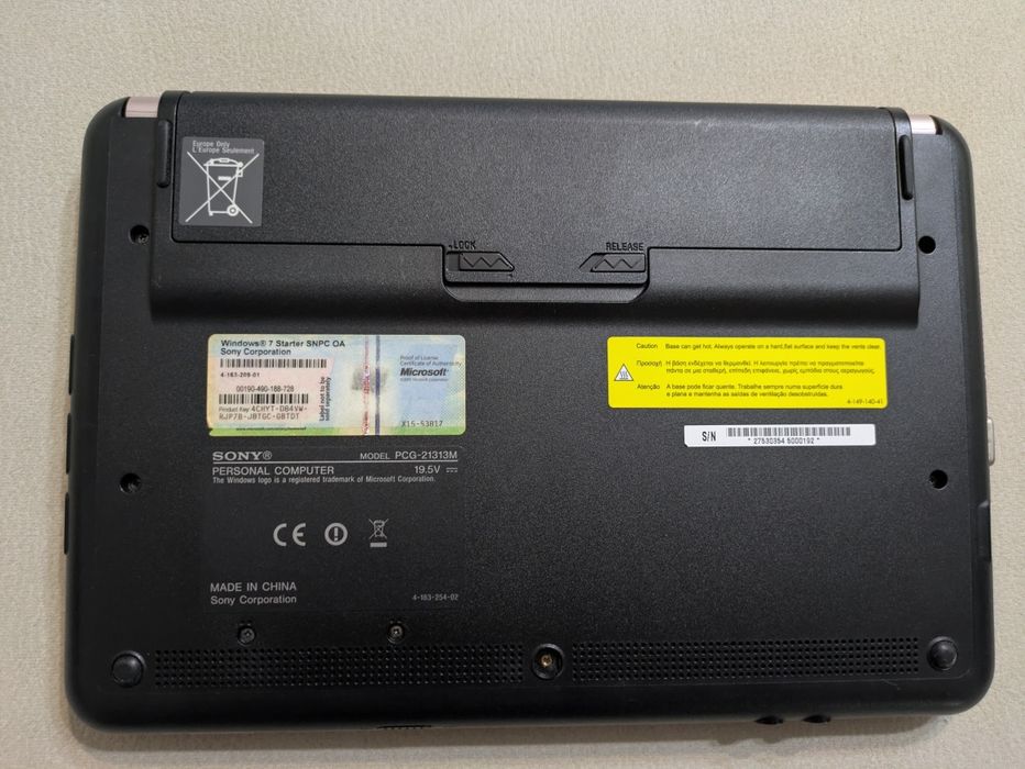 Computador portátil Sony VAIO PCG-21313M – Rosa