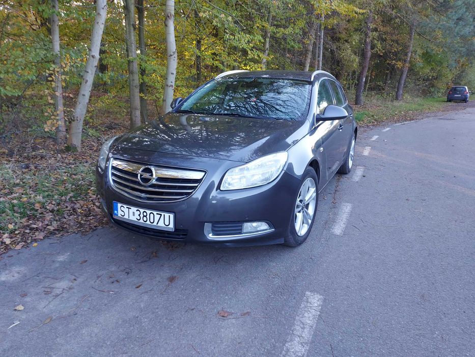 Opel Insignia A KOMBI 2.0CDTI 130KM Klimatyzacja PDC Alufelgi 17''