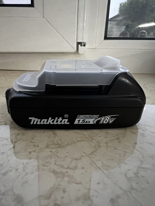 Акумулятор Makita bl1815n
