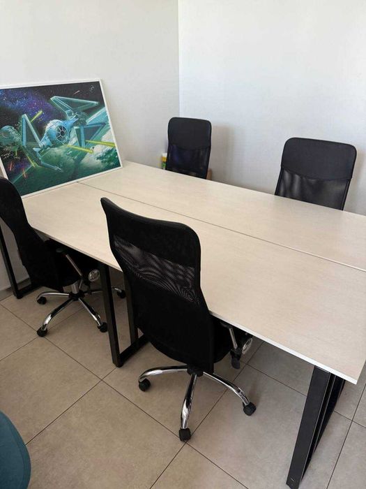 розпродаємо, столи,стелажі,крісла,тумби,шафи,стільці комоди полиці