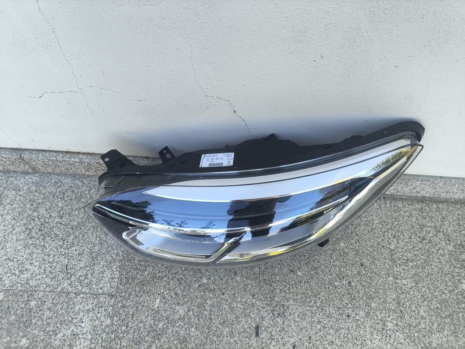 Ótica Renault Captur esquerda completa