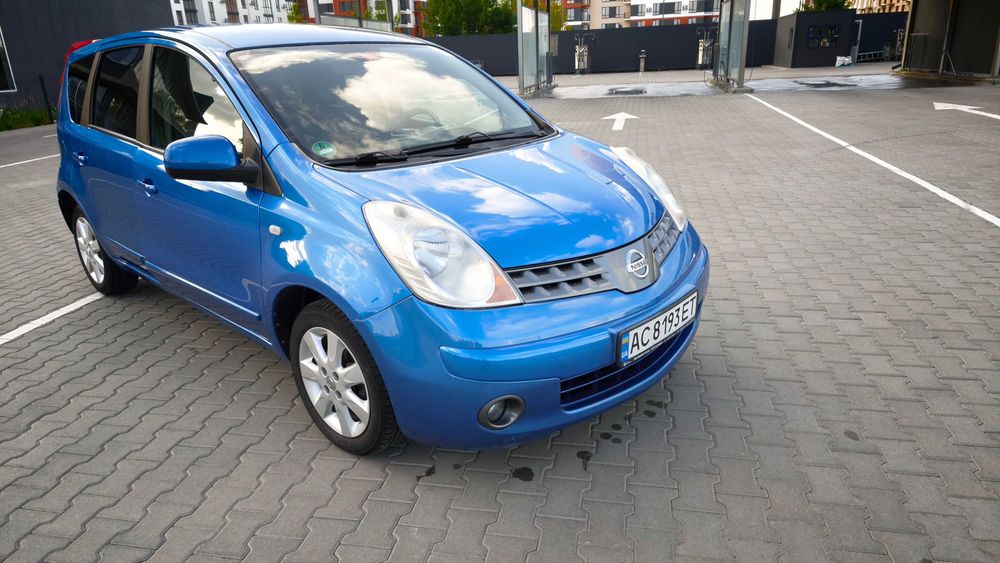 Nissan Note / 1,4 бензин / 2007