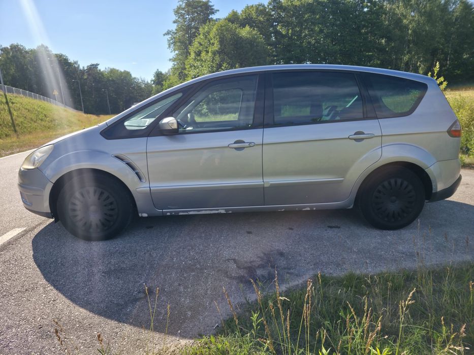 Ford S-max sprzedam - peknieta przednia szyba