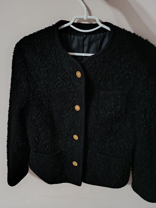 Жакет жіночий чорний