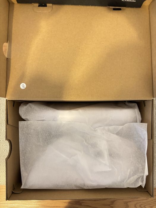 Sapatilhas Adidas Tensaur Run 3.0 completamente novas.