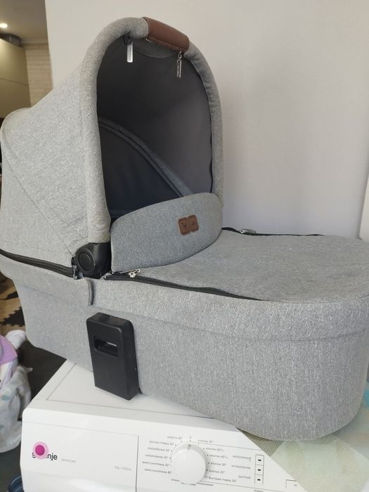 Коляска дитяча  3 в 1