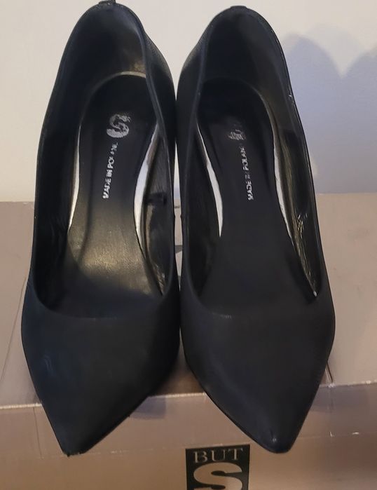 Eleganckie czarne czółenka Lasocki