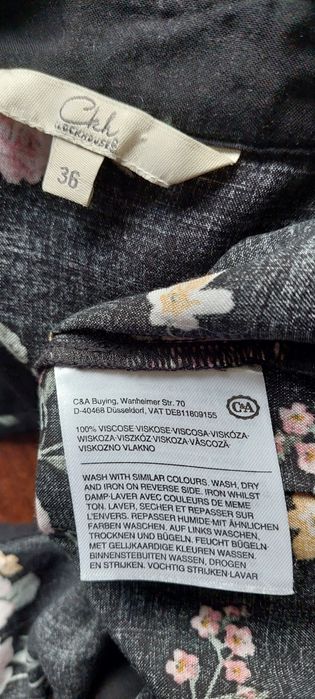 C&A r.36 czarna bluzka w kwiaty / wiskoza