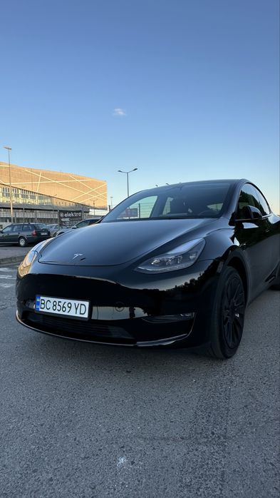 Tesla Model Y / Long Range 82 kWh Dual Motor 2023 рік
