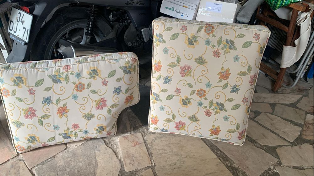 Almofadas sofá 68x50 e 68x56