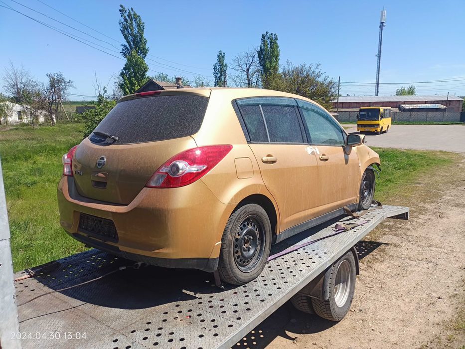 Двигатель 1.5 1,6 бензин АКПП Nissan Tiida C11 2010 год мотор двигун