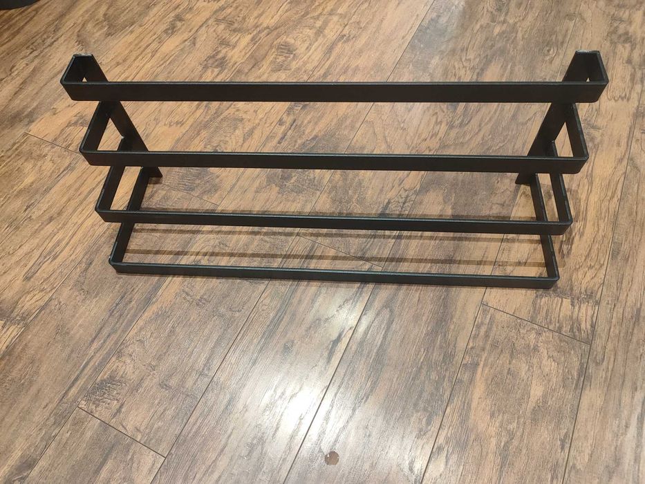 Wieszak na ręczniki czarny, matowy, loftowy