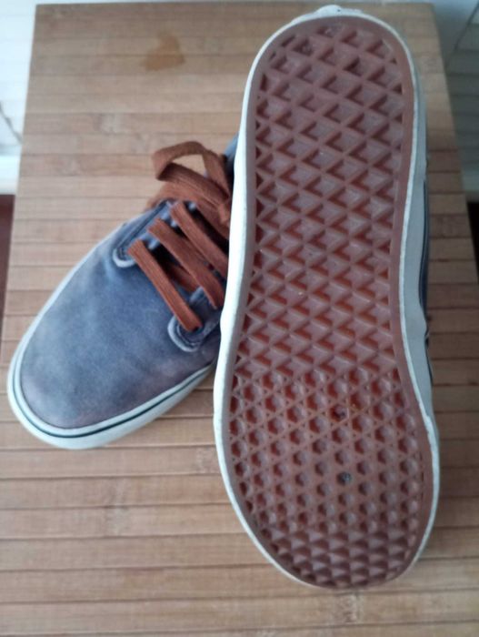 VANS Sneakers Size 41423106294570045443