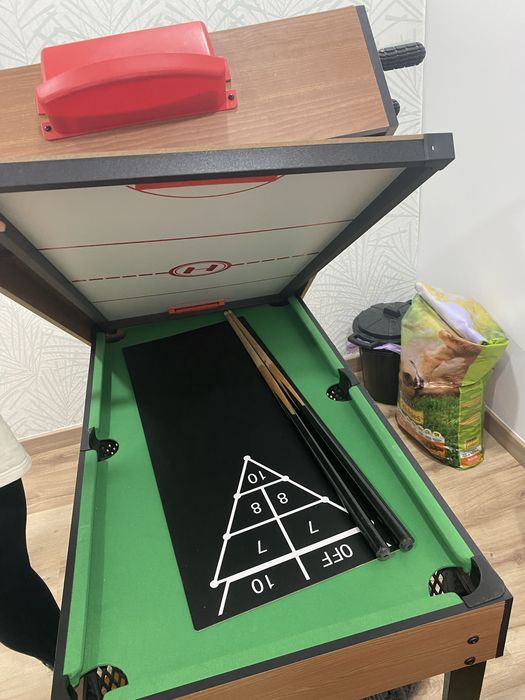 Mesa de matrecos para crianca