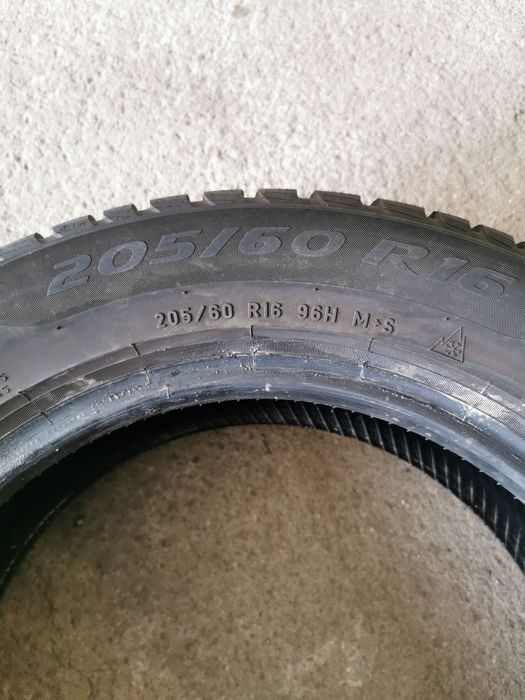 Opona 205/60R16 96H Pirelli Winter Sottozero 3  z 2020r. #25