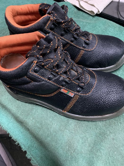 Ботинки рабочие 38