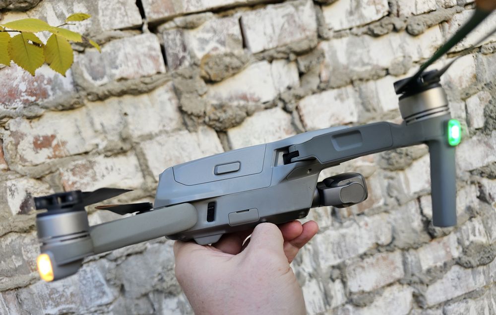 Квадрокоптер DJI Air 2S (с полным комплектом)