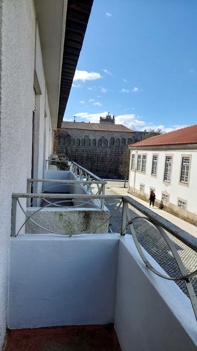 Arrendo apartamento T3 Centro Guimarães