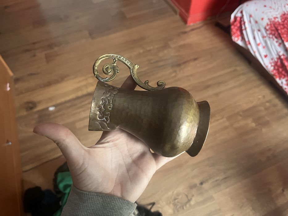 Dzbanek metalowy nowy antyk
