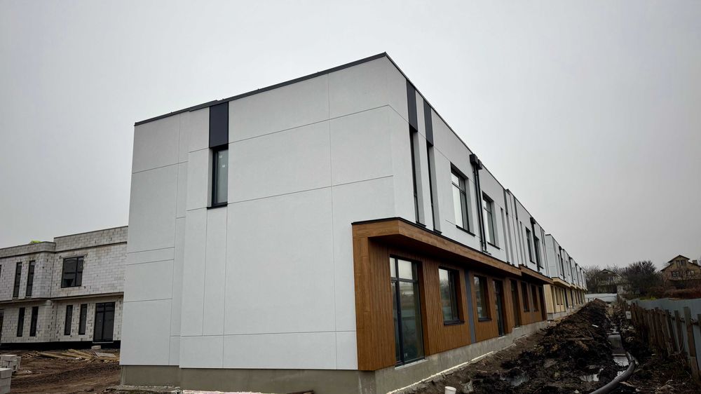 Продаж таунхаусів у Києві, Голосіївський район,Теремки,Максимовича