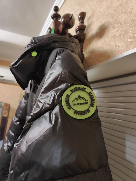 Продам зимнюю куртку,почти новая.