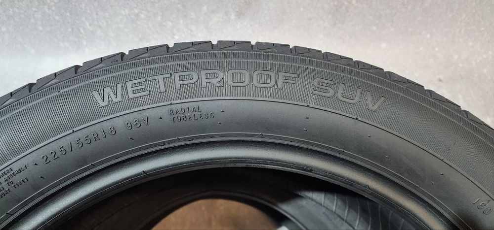225.55.18 Nokian Wetproof Suv 4шт