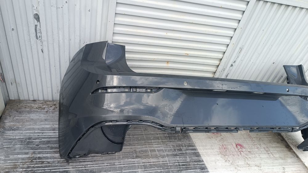 Vendo parachoque de trás VW golf 8 GTI ano 2022