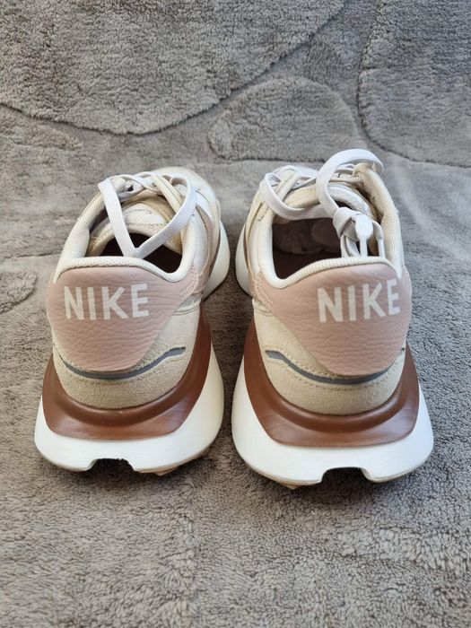 Buty Nike Phoenix Waffle
