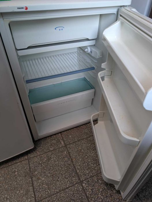 Lodówka mała Fagor | 55cm szer 82cm wys | Niemiecka | Gwarancja