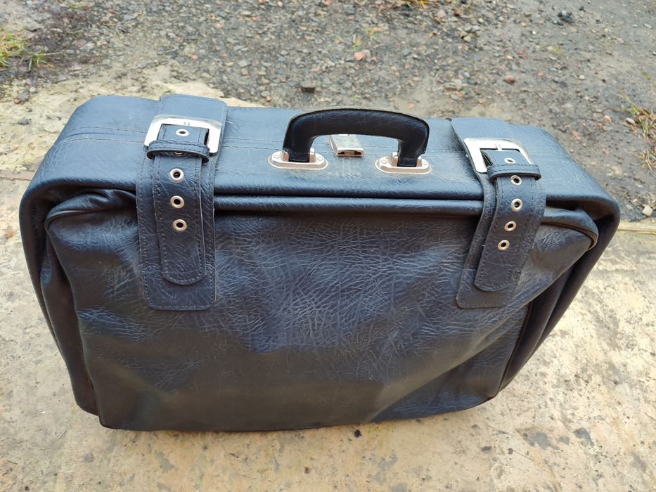 Чемодан.  ретро б/в