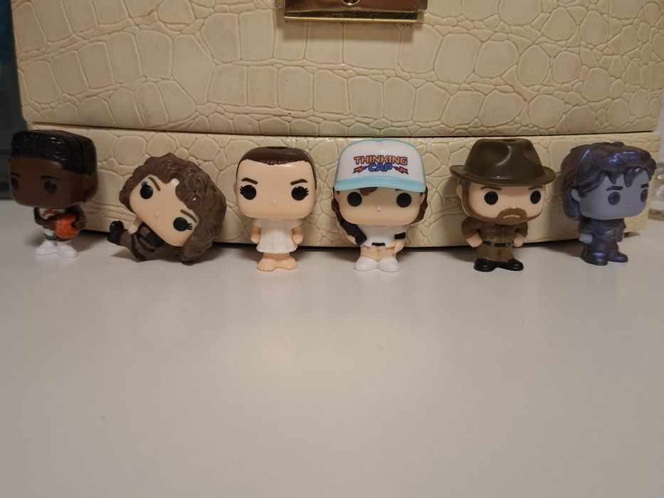 Фігурки Дивні дива Stranger Things kinder кіндер