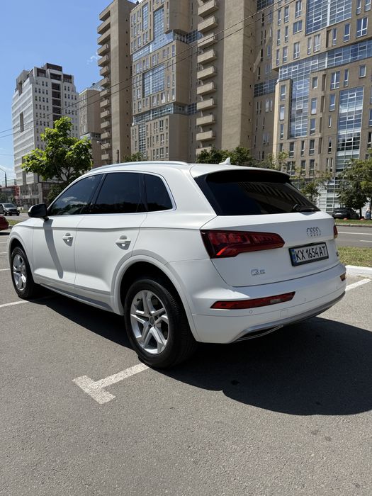 AUDI Audi Q5 2018 VIN WA1BNAFY9J2215468 фото оголошення 7 з 21