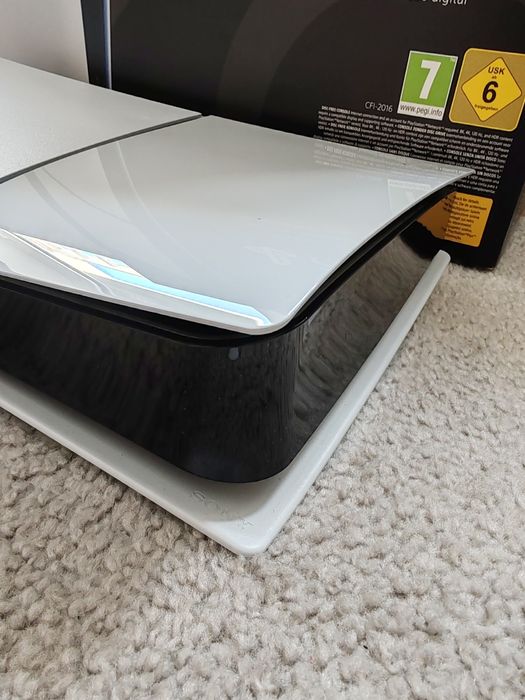 Consola PS5 Slim Digital (1 TB)