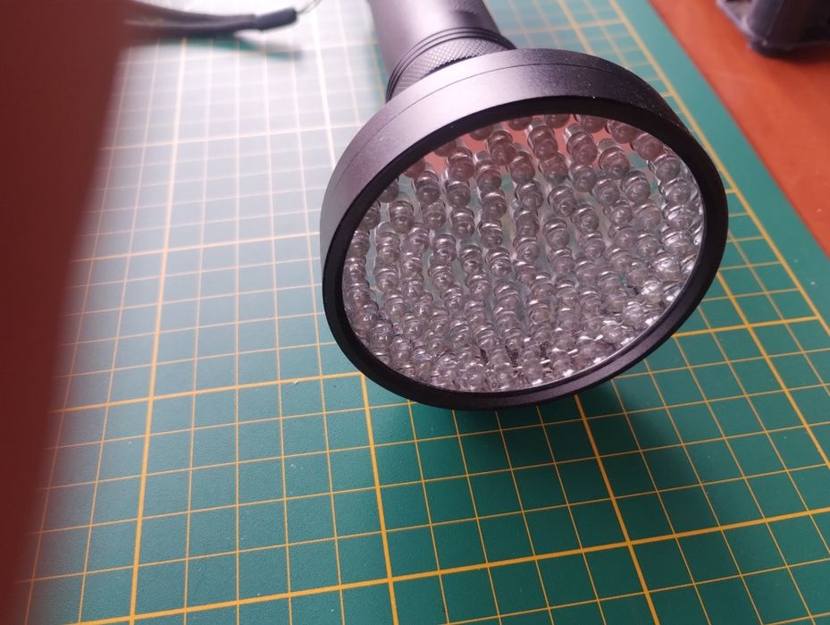 Latarka uv aluminiowa