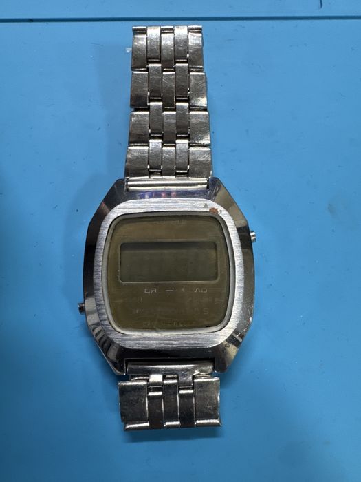 Zegarek męski Elektronika 5 CCCP LCD niesprawny (po wylaniu)