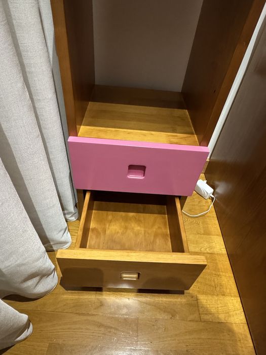 mesinha de cabeceira