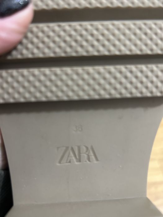Botas Zara novas 38.