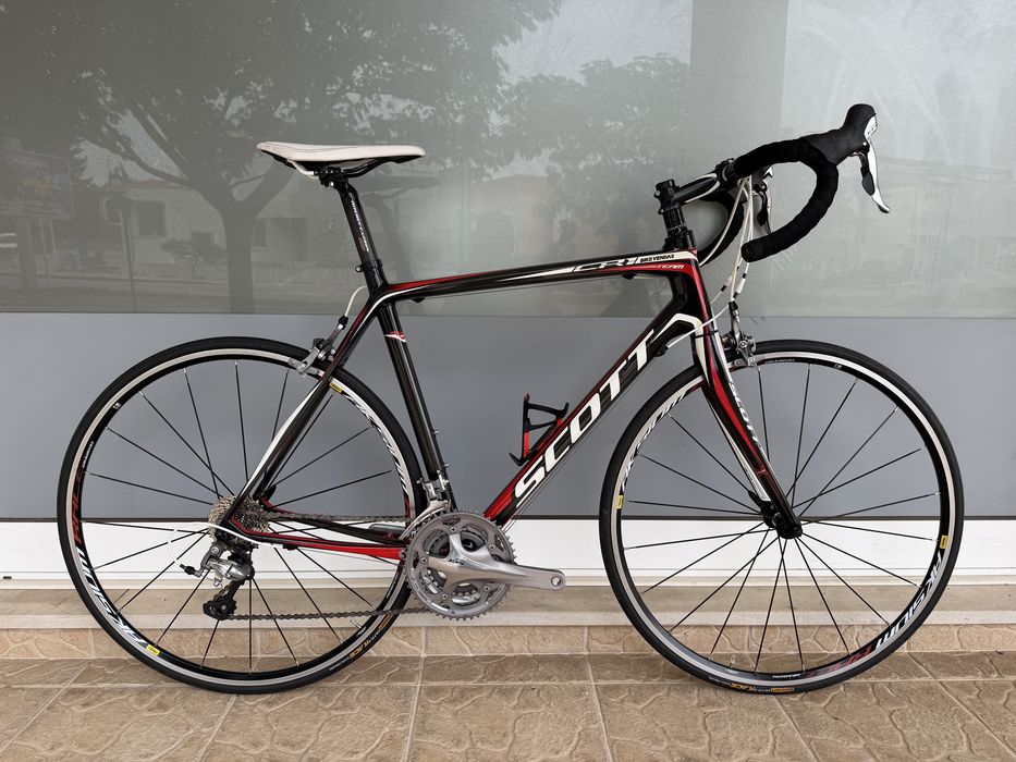 Bicicleta Scott em carbono - Excelente estado!