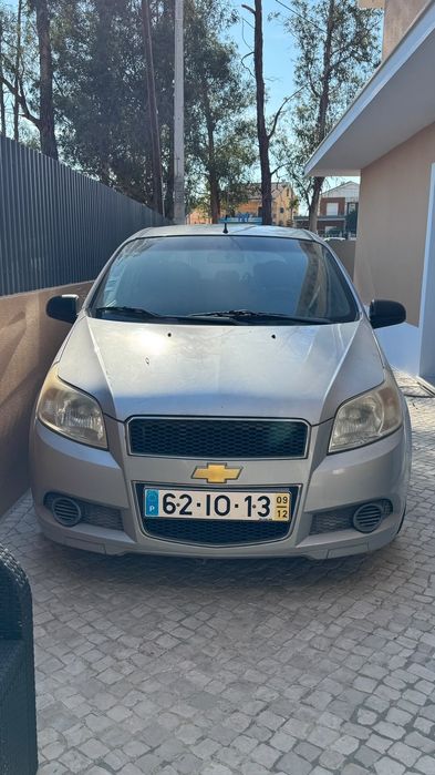 Vendo carro Chevrolet de 2009 em bom estado