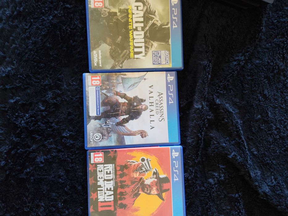 PS4 pro+Trotinete elétrica Xiaomi+2 comandos+3 jogos ps4