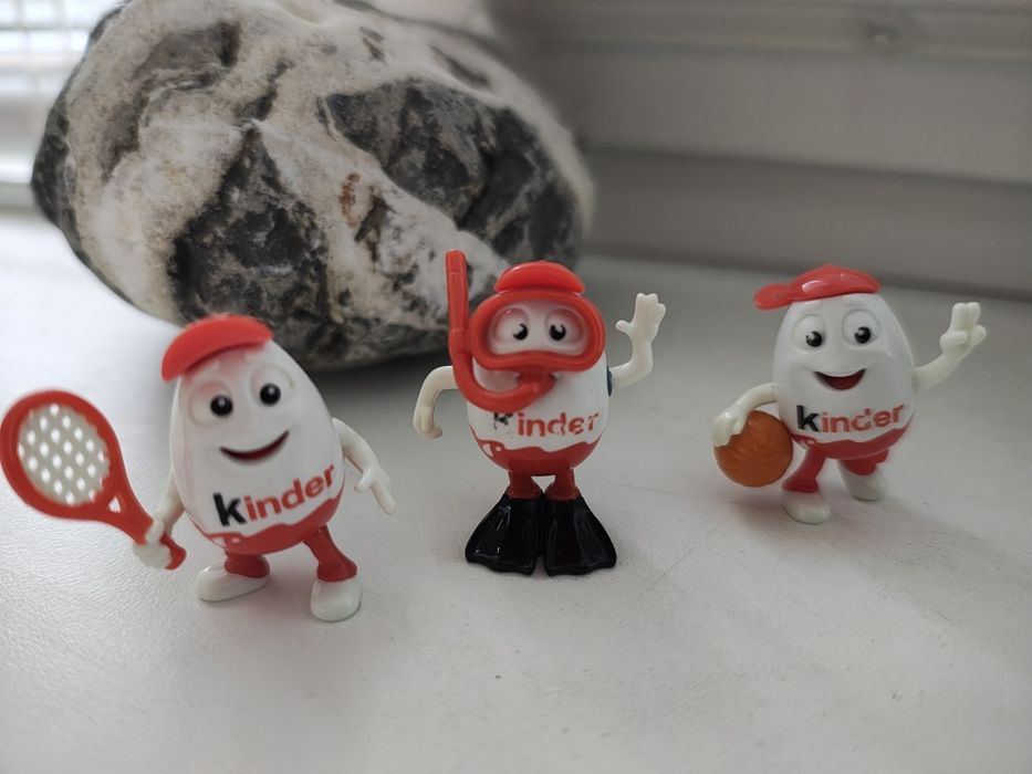 Іграшки з Kinder
