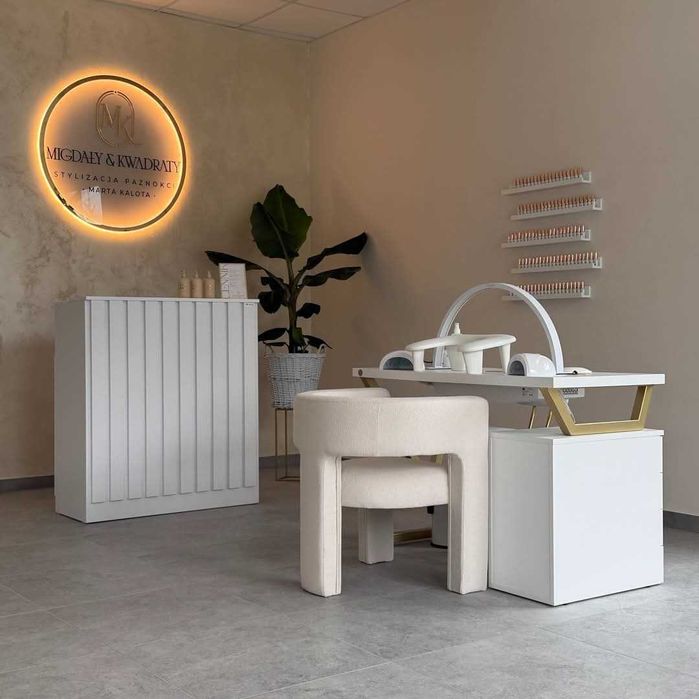 Biurko do manicure nowe na wymiar!