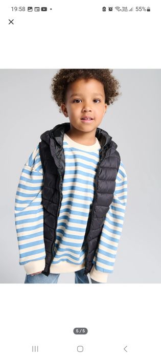 Гарний легенький світшот на дівчику/хлопчика