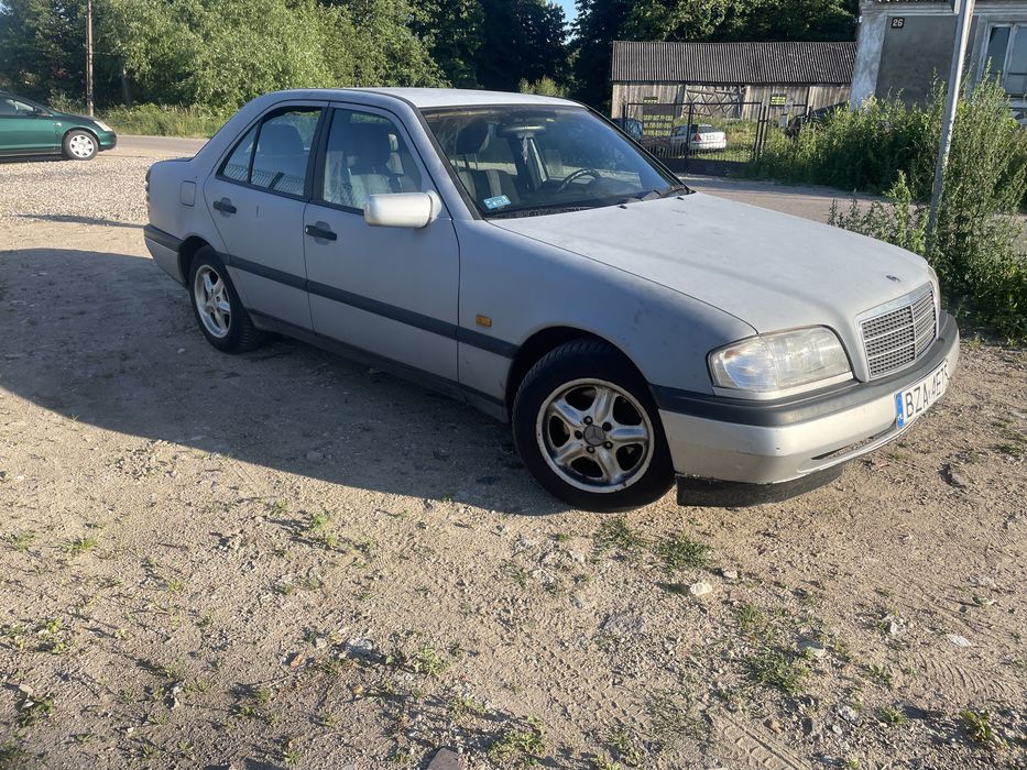 Mercedes-benz c200 2,0diesel75KM Klimatyzacja Alu Hak 1995r