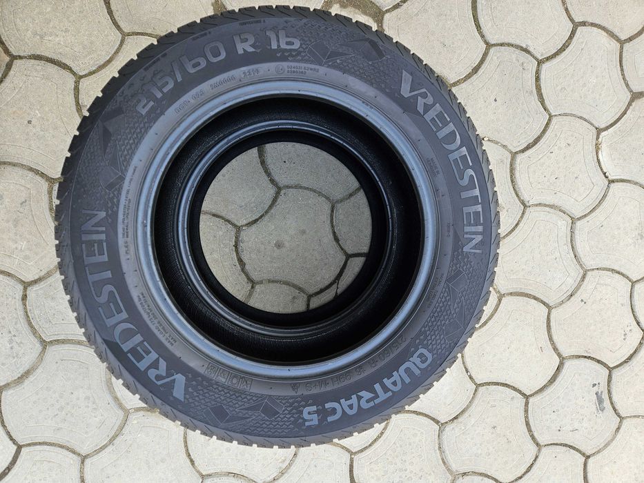 Шини 215/60 R16 Vredestein Qvatrac(Ведерштейн) 90$/2шт.всесезон резина