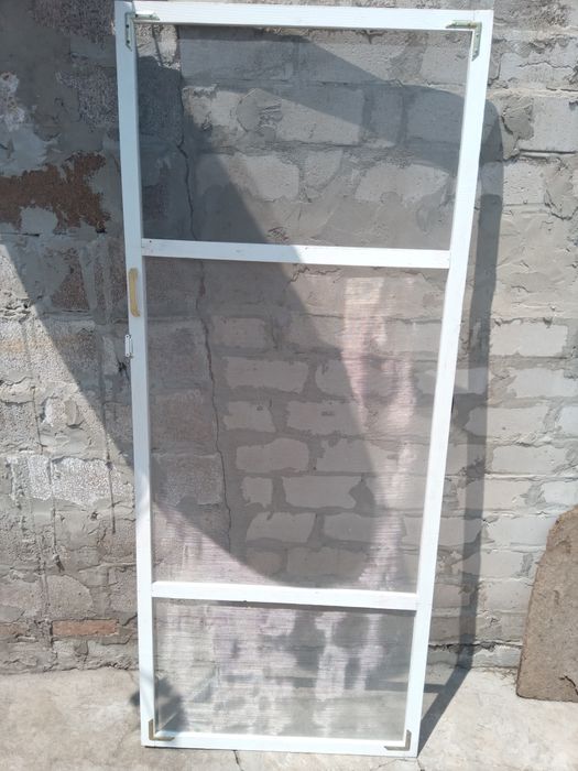 Дверь антимоскитная