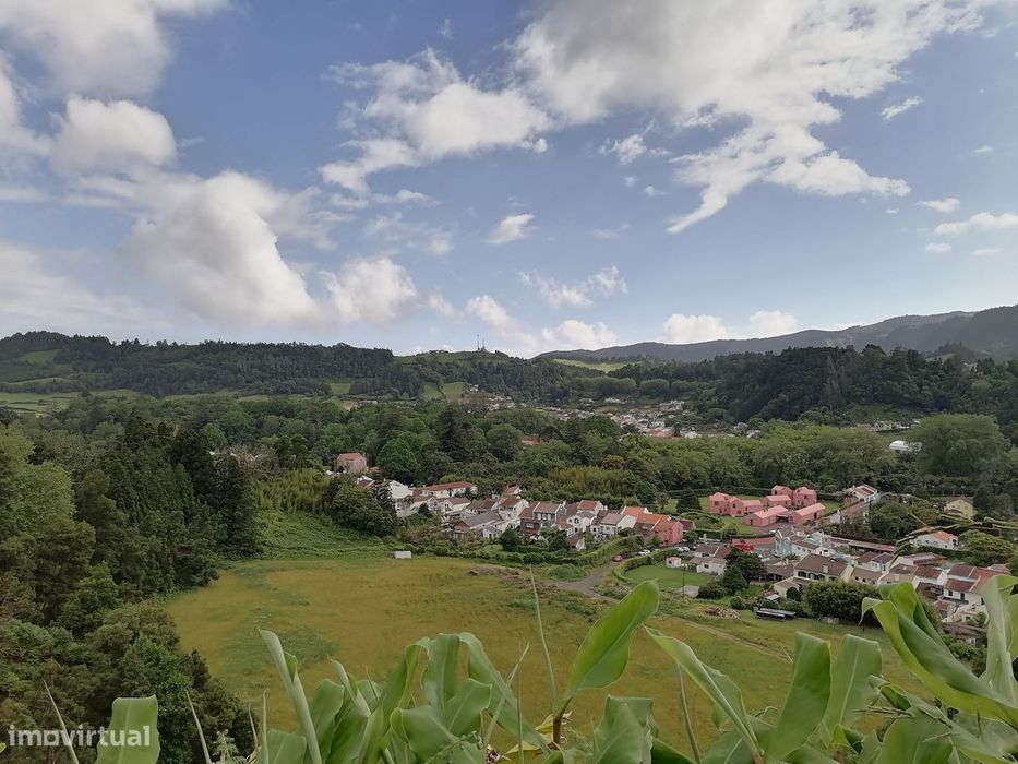 Moradia, Furnas